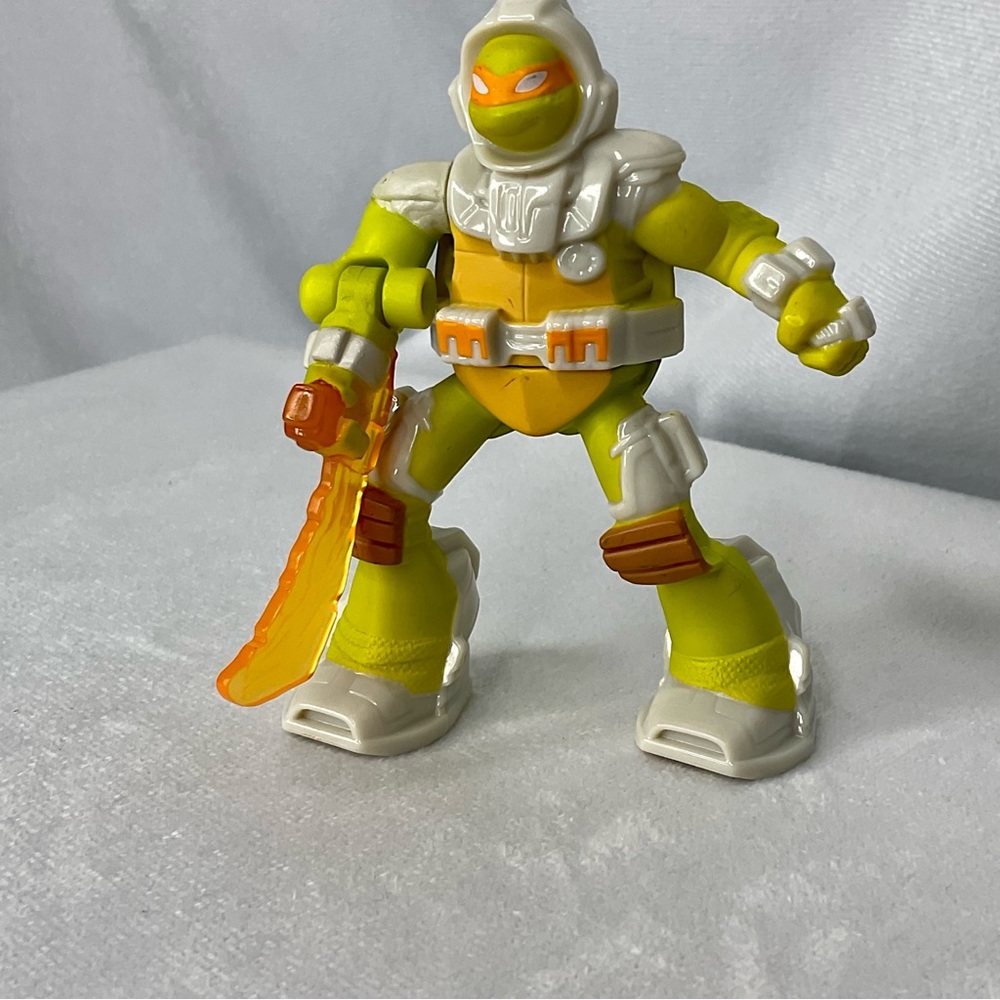 McDonald’s Viacom TMNT Michelangelo Happy Meal Toy 2016